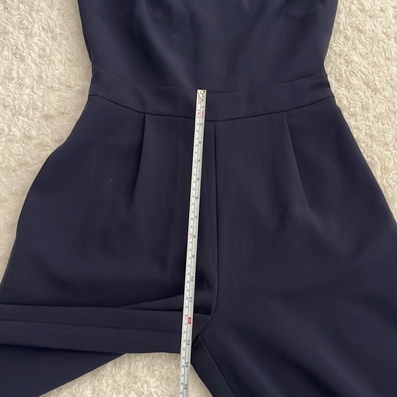 Vince Camuto Navy Blue Bow Neck Halter Cropped Jumpsuit size 2. Like new. NWOT - Picture 13 of 17